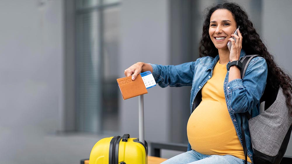 Read more about the article Travelling During Pregnancy: Do’s & Don’ts