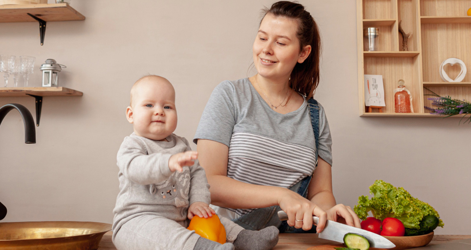Read more about the article Know About Nursing Mothers Diet